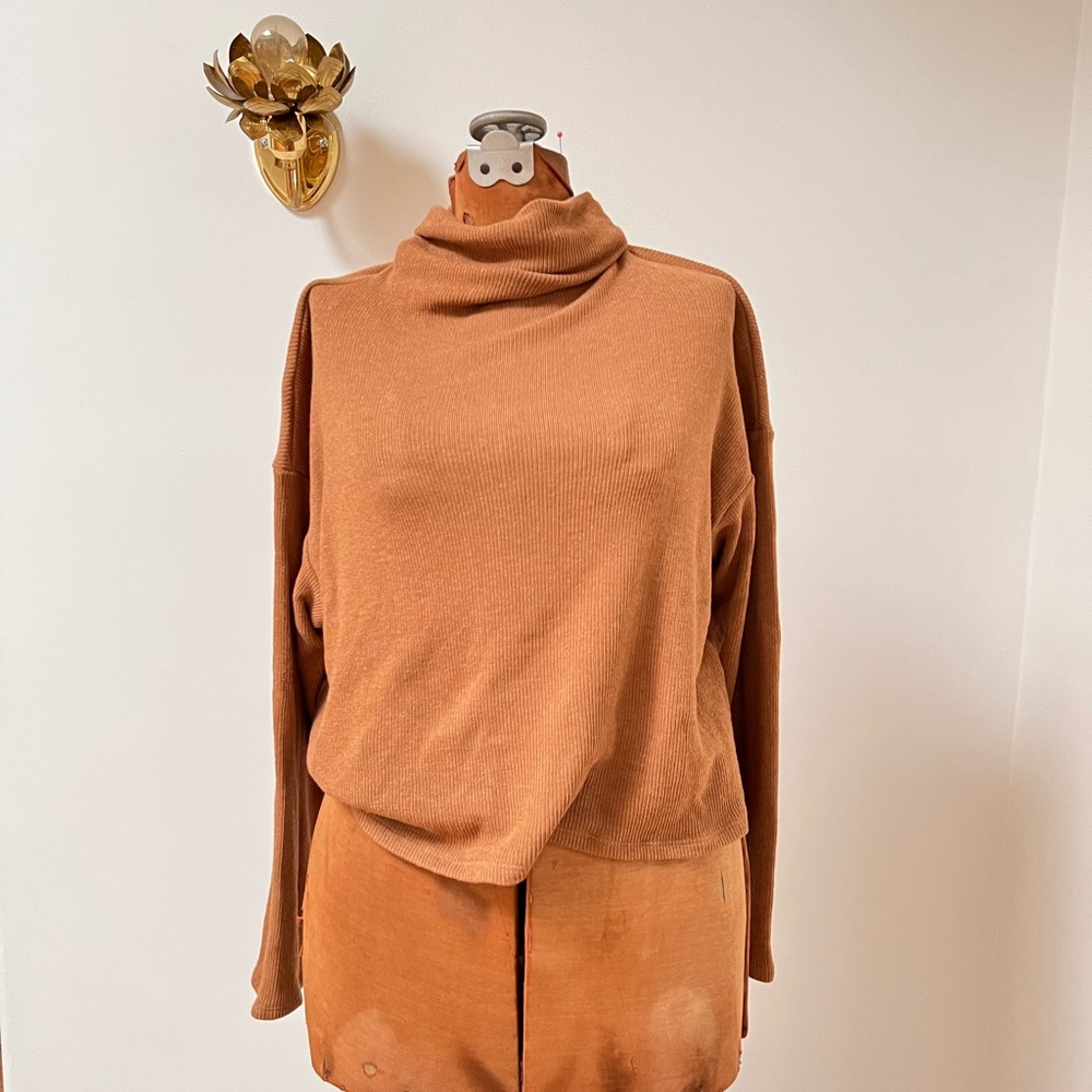 Enzo Costa Brown Sweater Size L with Tags